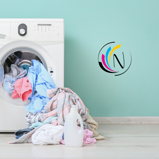 🧼 Comment entretenir un tee-shirt personnalisé (et éviter le drame du flocage qui pèle)